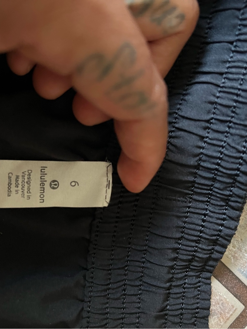 lululemon athletica Black Elastic Waist Athletic Shorts - Picture 6 of 11